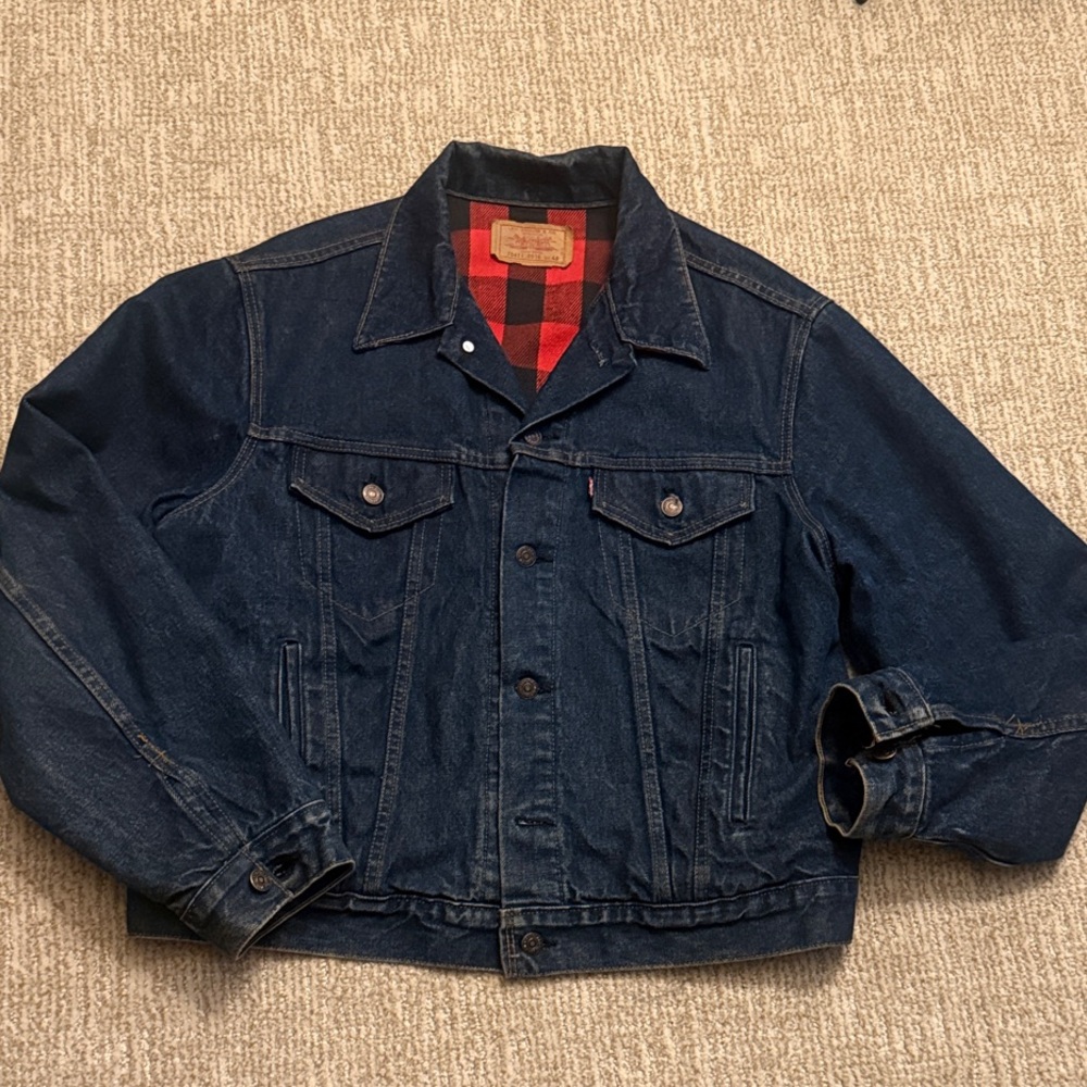 Vintage 80’s Levi's Dark Blue Denim Jacket with Red Plaid Lining